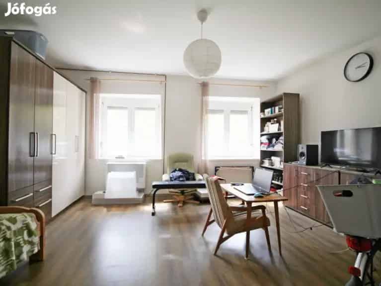 Gázfűtéses, felújított,rezsibarát földszinti lakás a központban - Dombóvár, Lakás - Jófogás Ingatlan