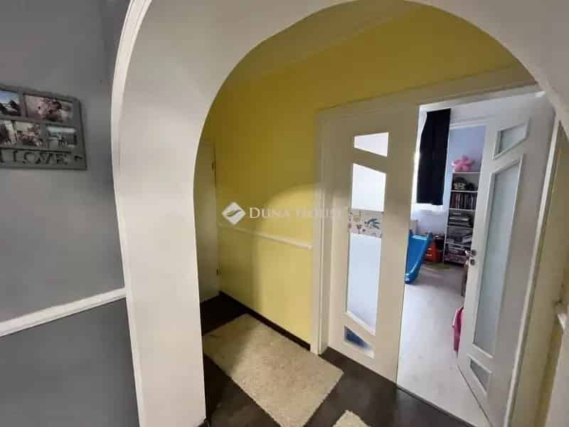 Ház Kiadó , Szigetszentmiklósi járás, Közép-Magyarország