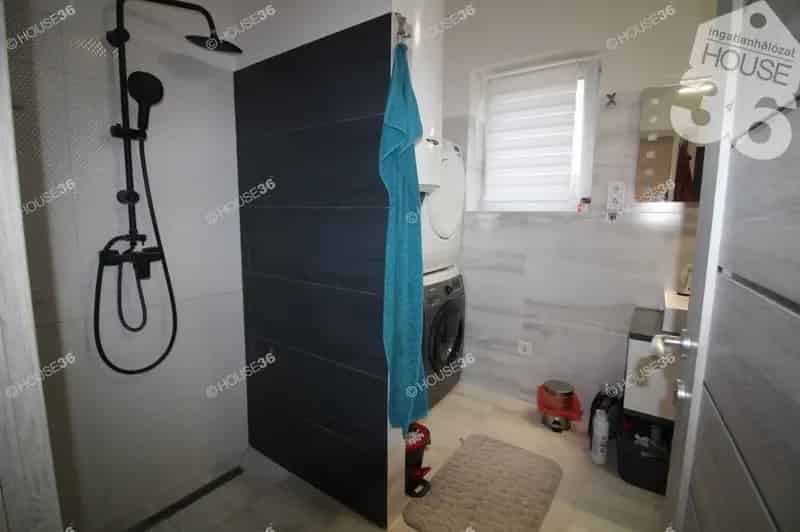 Ház Kiadó , Kiskőrösi járás, Alföld és Észak