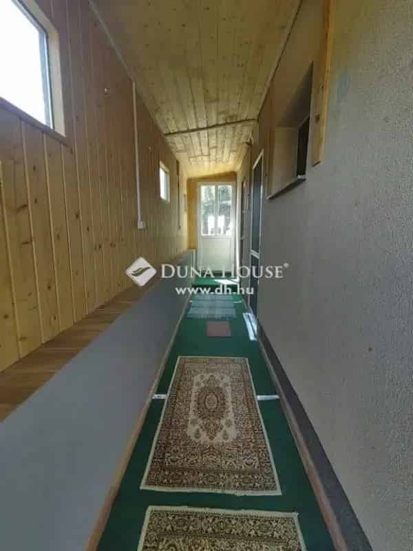Ház Kiadó , Szekszárdi járás, Dunántúl