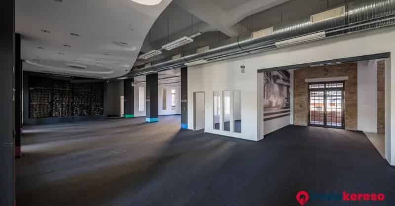 RiverLoft Irodaház