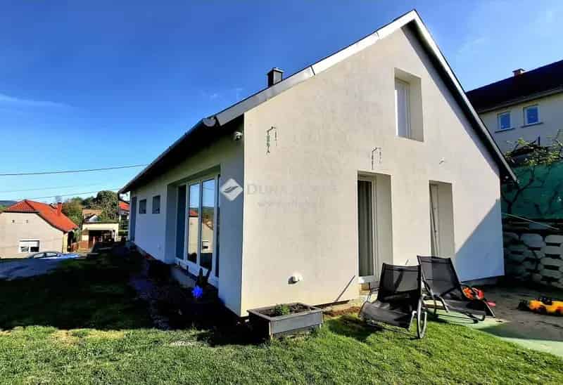 Ház Eladó , Romonya, Dunántúl