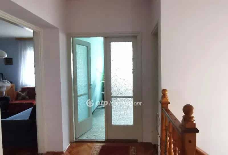 Ház Kiadó , Csornai járás, Dunántúl