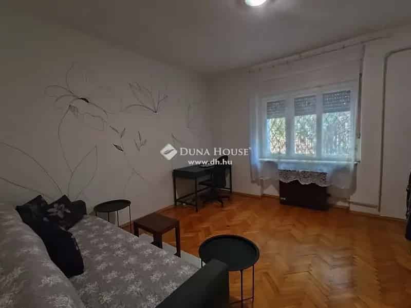 Ház Kiadó , Budapest, Közép-Magyarország