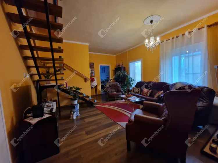 Ház Kiadó , Kisbéri járás, Dunántúl