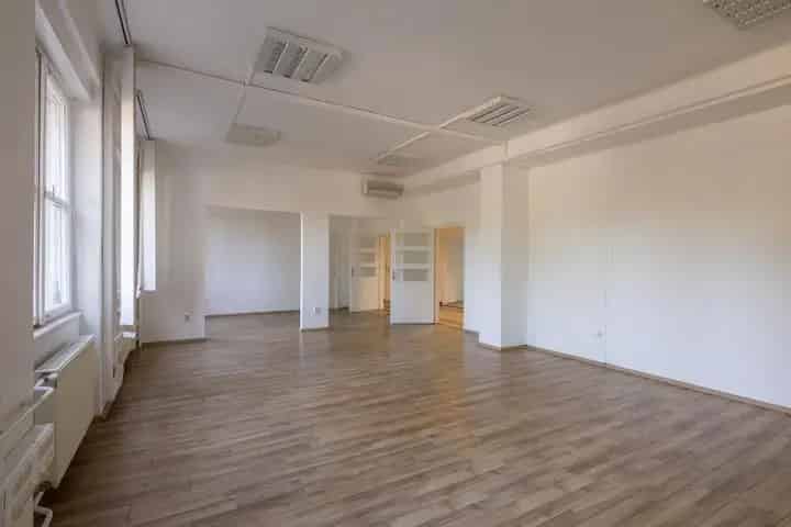 Váci 184 Business Center
