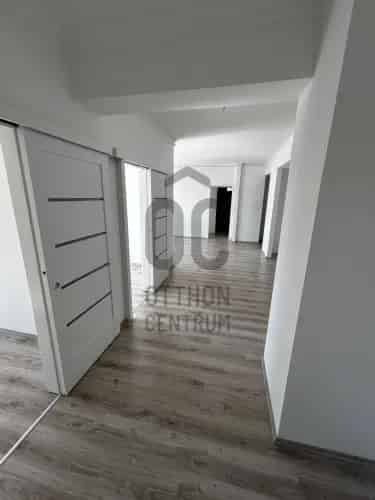 Debreceni eladó lakás, H474415