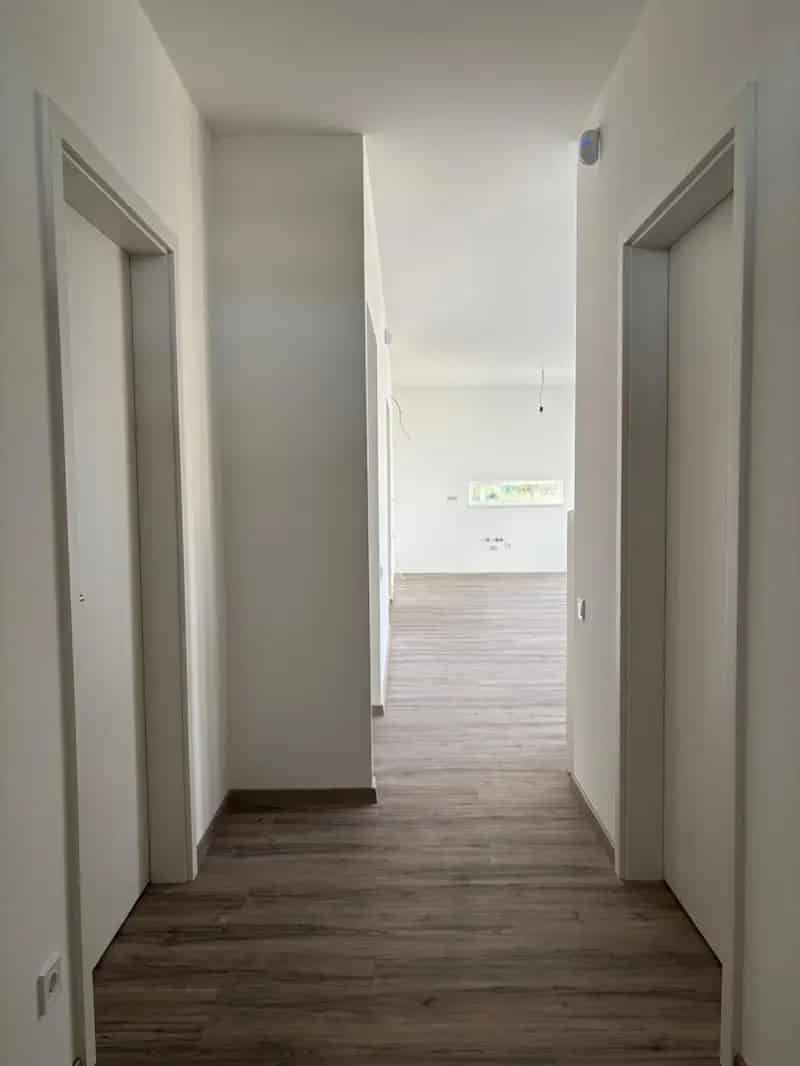 Ház Kiadó , Székesfehérvári járás, Dunántúl