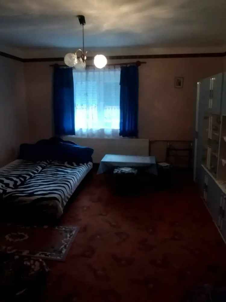 Ház Kiadó , Gönci járás, Alföld és Észak