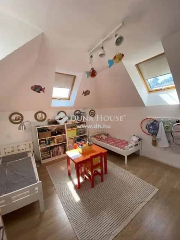 Ház Kiadó , Budakeszi járás, Közép-Magyarország