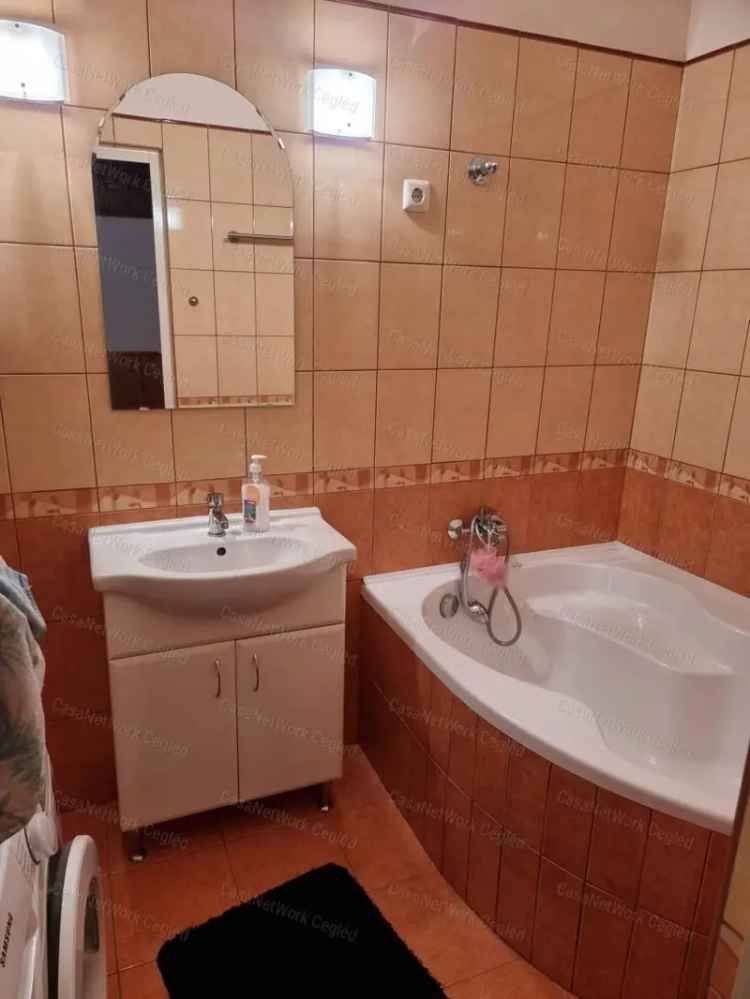 Lakás Kiadó , Ceglédi járás, Közép-Magyarország