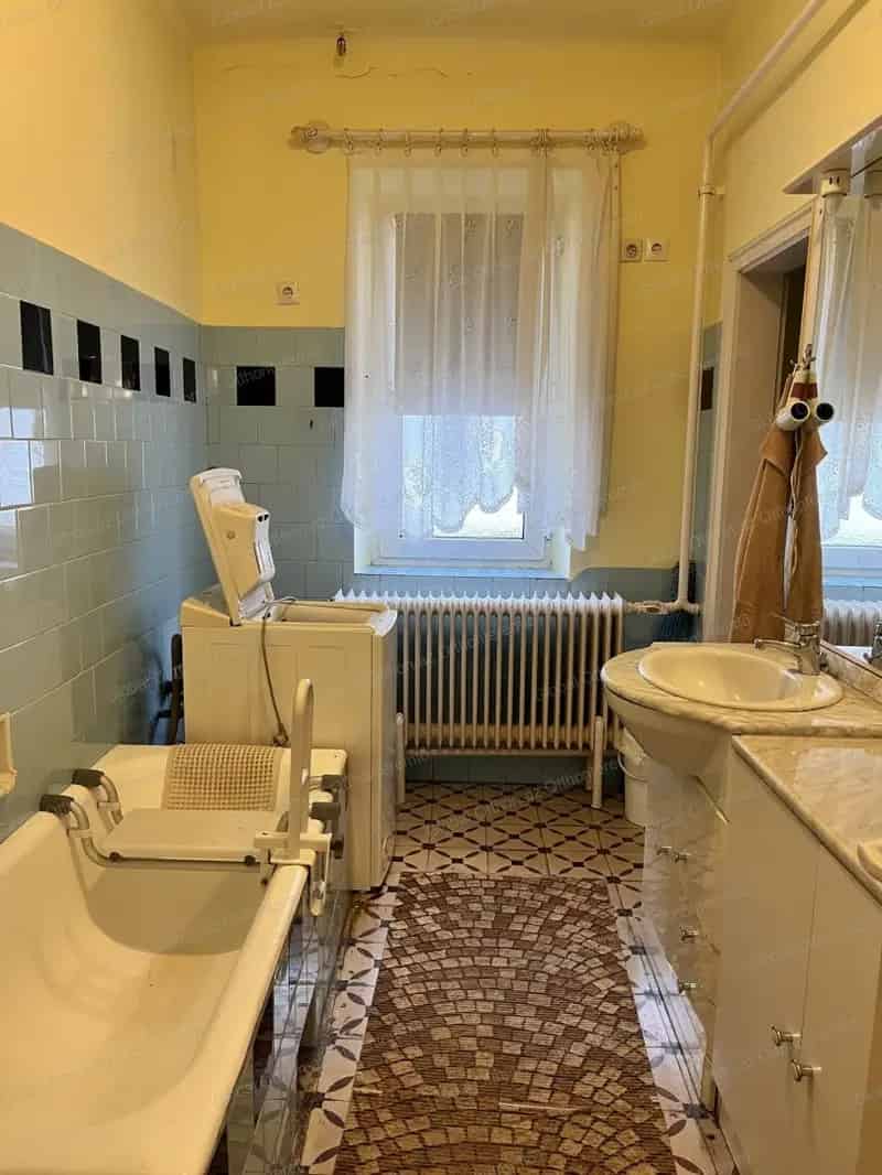 Ház Kiadó , Mosonmagyaróvári járás, Dunántúl