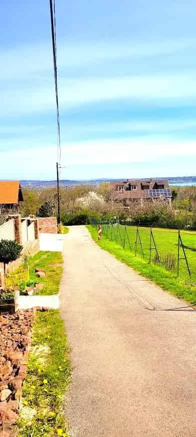 Telek Kiadó , Balatonalmádi járás, Dunántúl