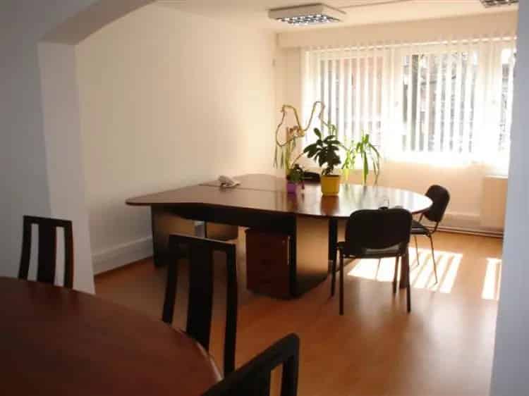 Eladó Iroda Épület, Buda, Budapest, Magyarország (MD8686081), Mondinion.com - Nemzetközi Ingatlan Portál