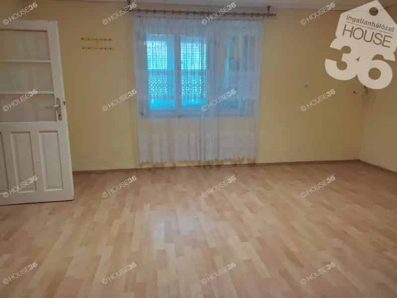 Ház Kiadó , Kiskunfélegyházi járás, Alföld és Észak