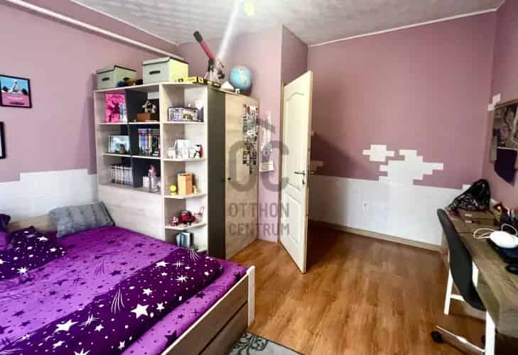 Vilonyai eladó családi ház, DHZ080725