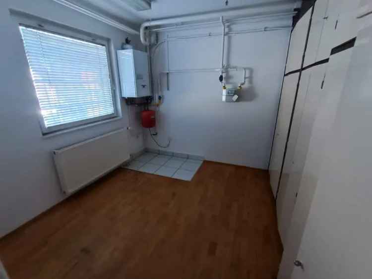 Üzleti célú Kiadó , Szekszárdi járás, Dunántúl