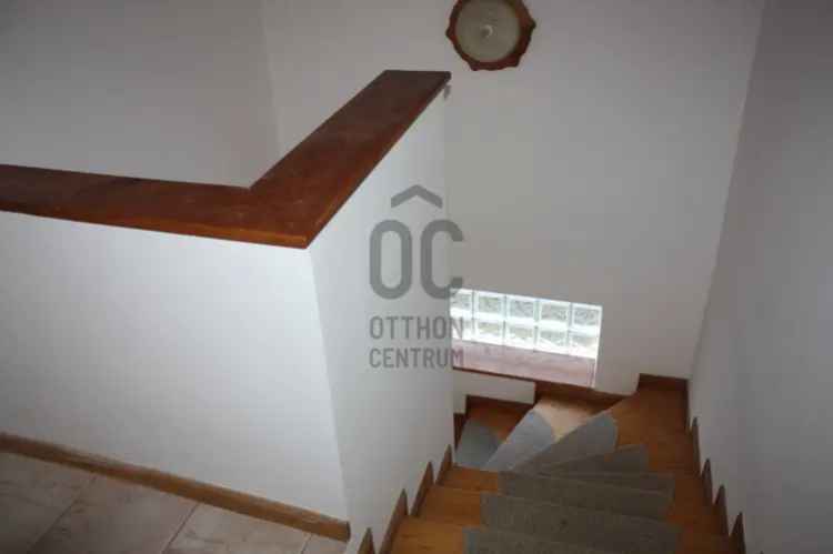 Nagykovácsii kiadó családi ház, H496488