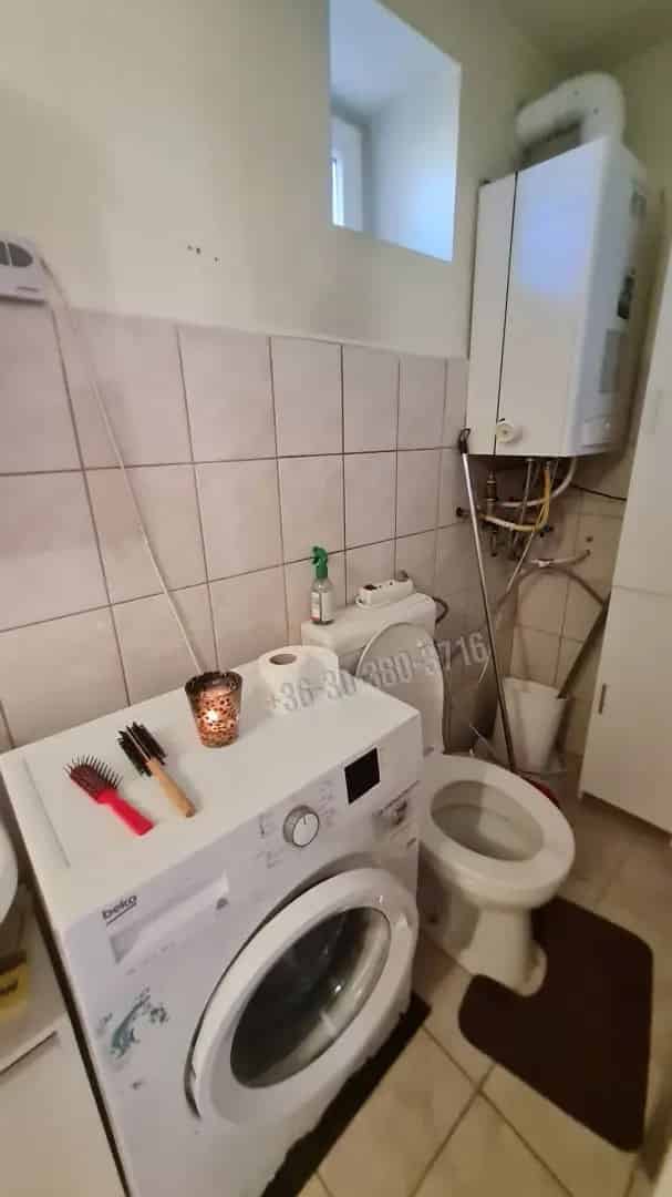 Ház Kiadó , Dunaújvárosi járás, Dunántúl