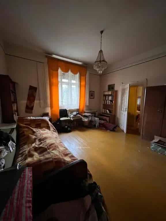 Ház Kiadó , Szolnoki járás, Alföld és Észak