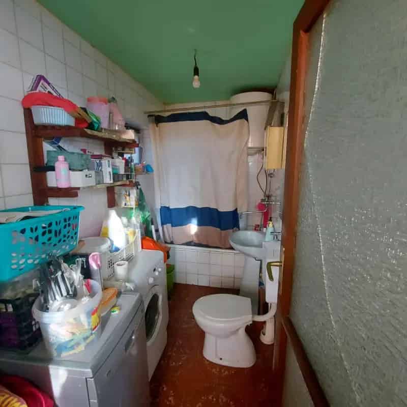 Ház Kiadó , Budapest, Közép-Magyarország