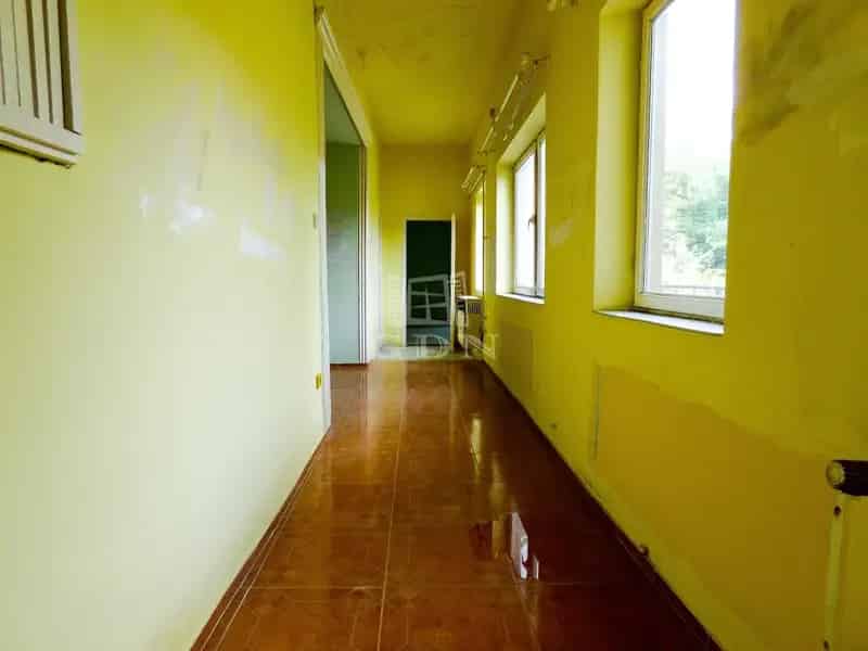 Ház Kiadó , Dunaújvárosi járás, Dunántúl