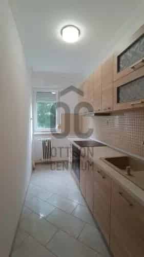 Kaposvári eladó lakás, DLK010527