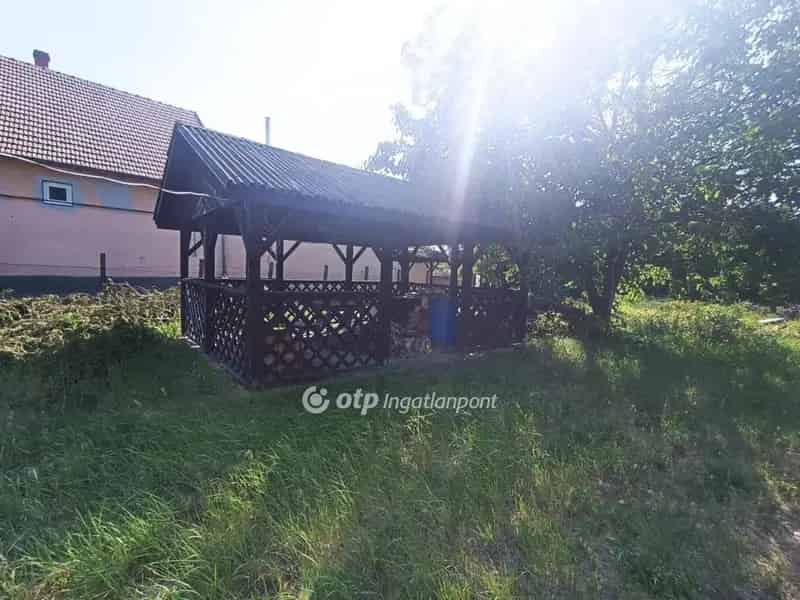 Ház Kiadó , Nagykátai járás, Közép-Magyarország