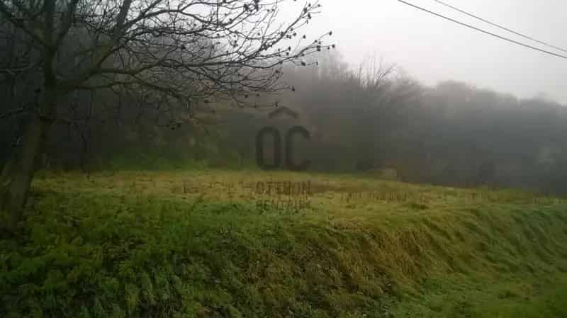 Alsónánai eladó telek, T018053