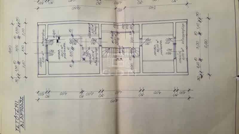 Ház Kiadó , Aszódi járás, Közép-Magyarország