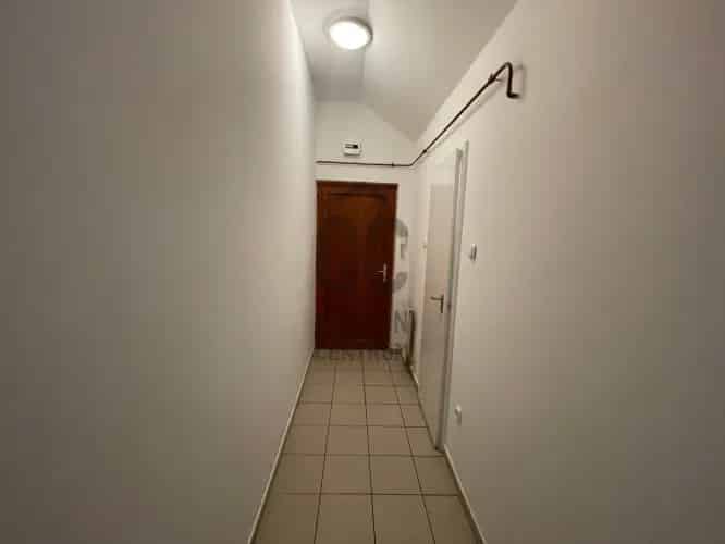 Zirci eladó lakás, H496728