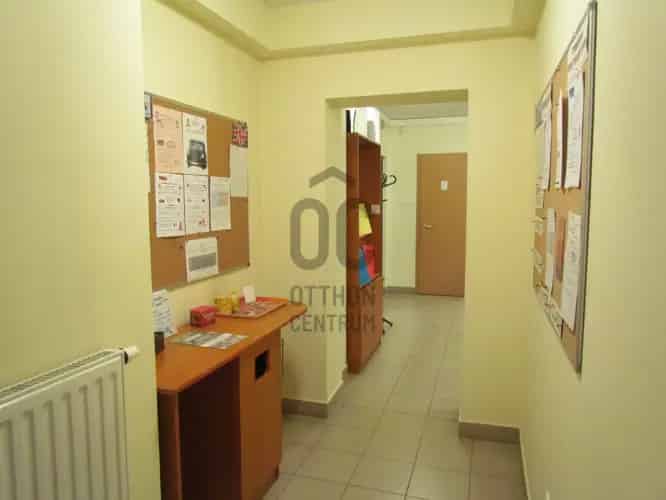 Miskolci kiadó kereskedelmi ingatlan, UZ016983