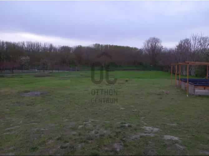 Ráckevei eladó telek, T038595