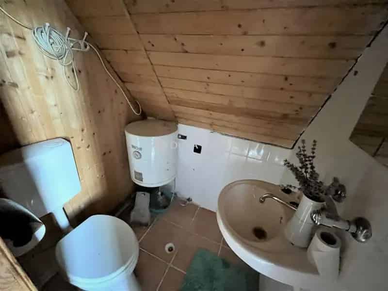Tóparti Nyaraló saját stéggel eladó
