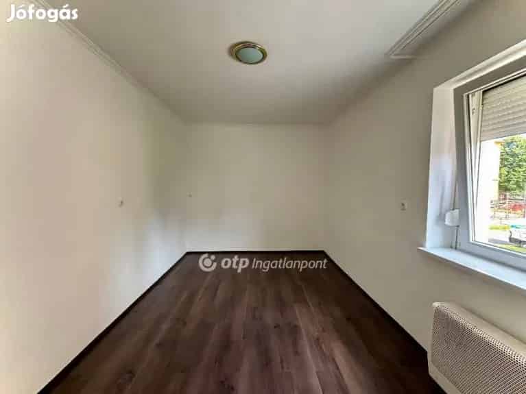 Pápai eladó 51 nm-es lakás - Pápa, Lakás - Jófogás Ingatlan