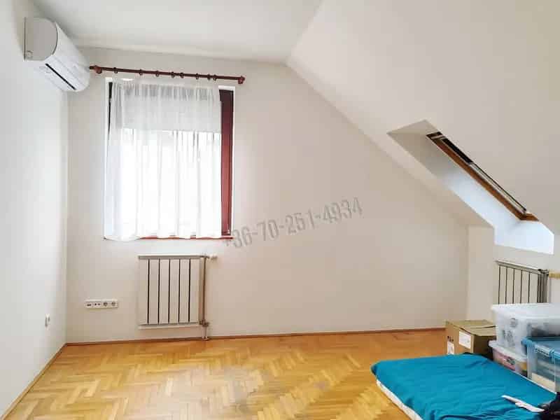Ház Kiadó , Budapest, Közép-Magyarország