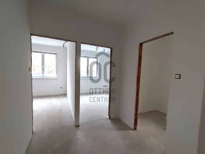 Péceli eladó újépítésű ikerház, U0047354
