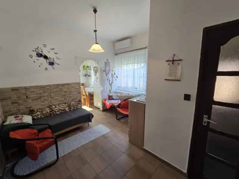 Ház Eladó , Monori járás, Közép-Magyarország
