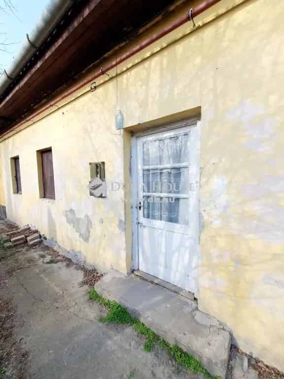 Ház Eladó , Szob, Közép-Magyarország