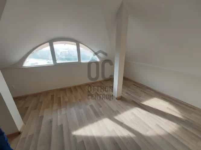 Gyenesdiási eladó kereskedelmi ingatlan, UZ018065
