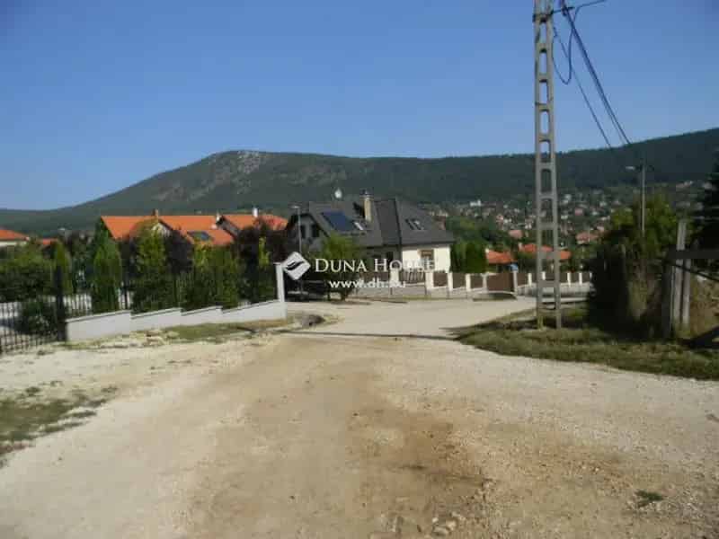 Telek Eladó , Pilisborosjenő, Közép-Magyarország