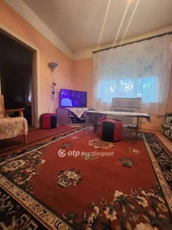 Ház Kiadó , Szigetszentmiklósi járás, Közép-Magyarország