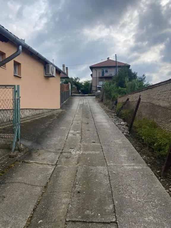 Telek Kiadó , Vecsési járás, Közép-Magyarország