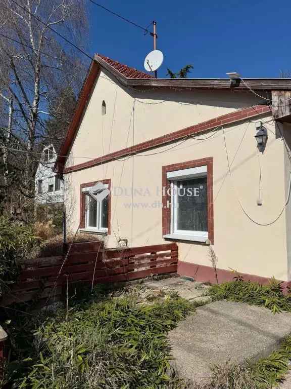 Ház Eladó , Gödöllő, Közép-Magyarország
