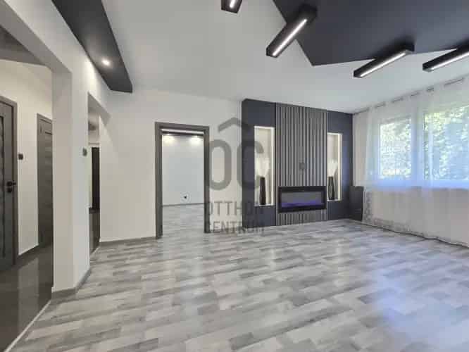 Budapest XVIII. kerületi eladó panel lakás, DLK051688