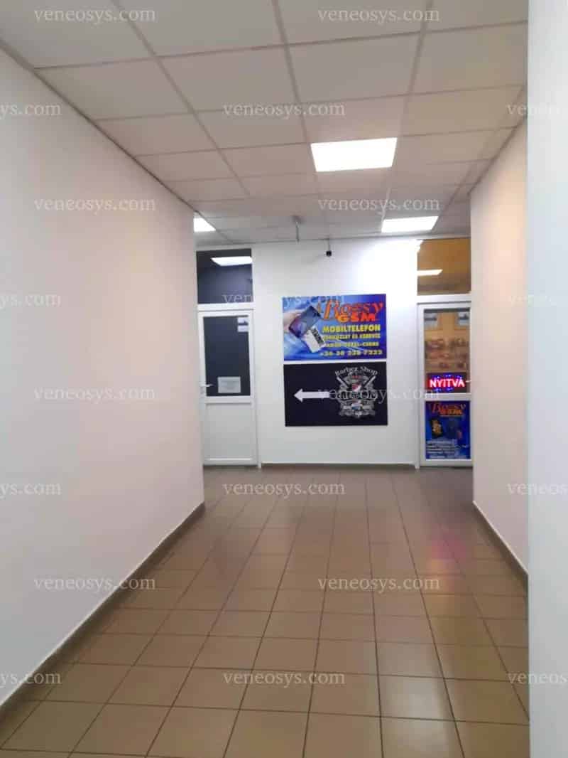 Kiadó üzlethelyiség forgalmas belvárosi környezetben!