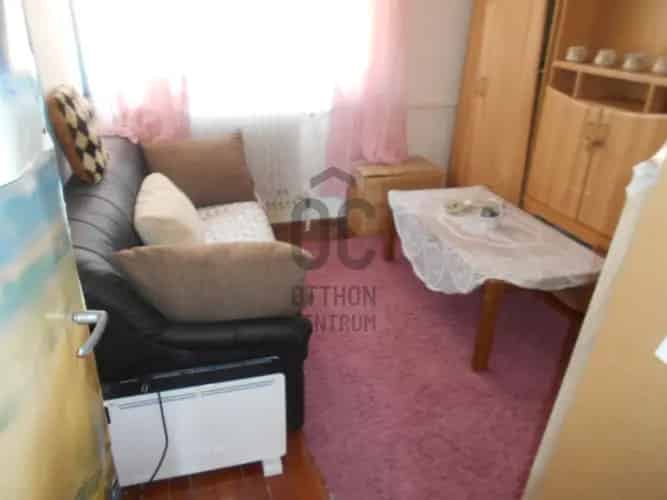 Tuzséri eladó családi ház, H502895