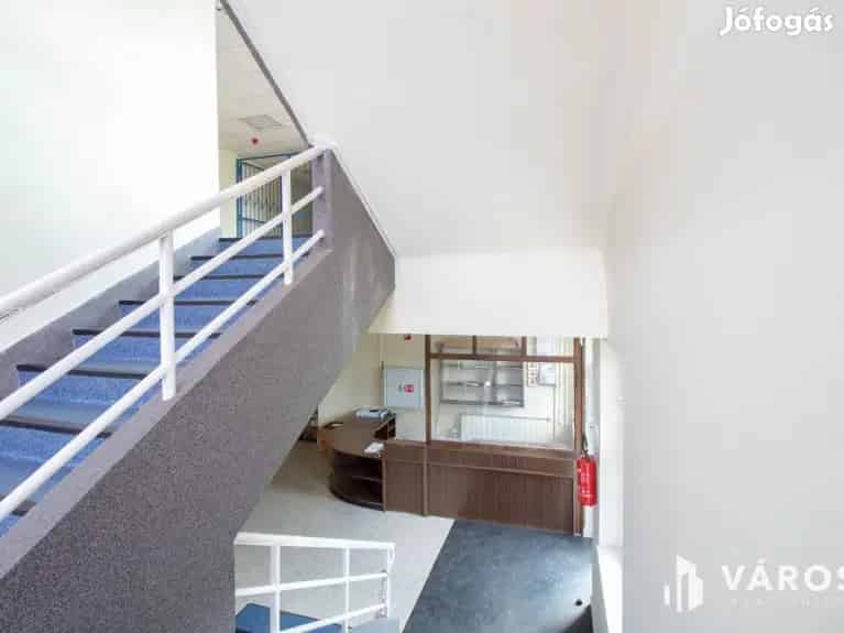 180 m2-es üzlet eladó 3 szintes irodaházzal, raktárakkal - X. kerület, Iroda, üzlethelyiség, ipari ingatlan - Jófogás Ingatlan