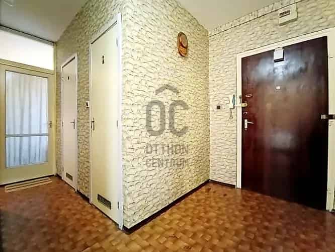 Budapest IV. kerületi eladó panel lakás, H502784