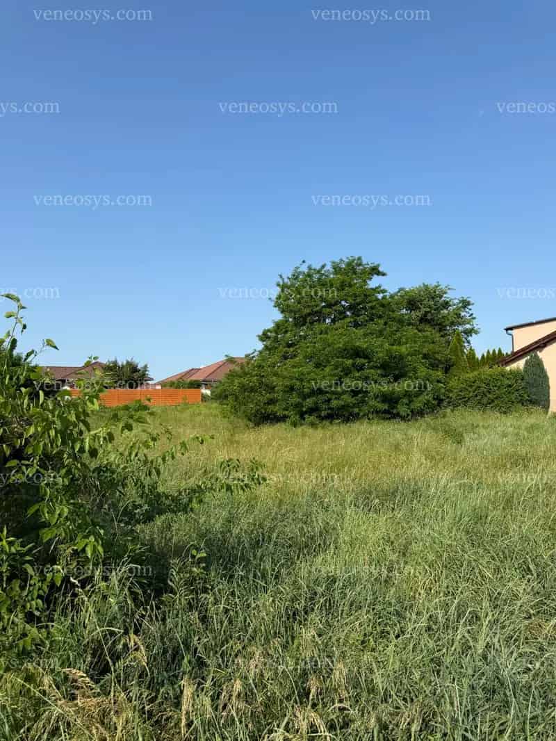 Eladó építési telek Göd városias, mégis csendes környezetében